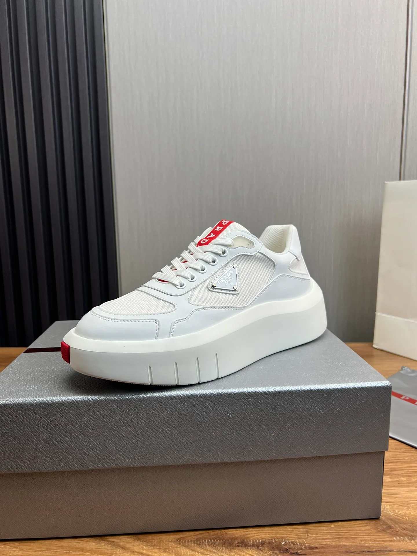 Men's shoes 💰620💰 [PRADA] Men's shoes are popular in the counter, official website is synchronized, high-quality shipments ✔️Original cowhide stitching mesh + cowhide lining, 1🆚1 replica, original original bottom, 38-45 (45 customized, non-refundable)